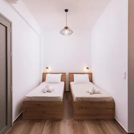 Sifogiannis Rooms Камиларион Экстерьер фото
